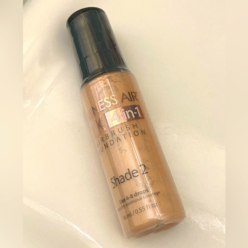 Luminess Air Silk 4in1 airbrush foundation in shade 2